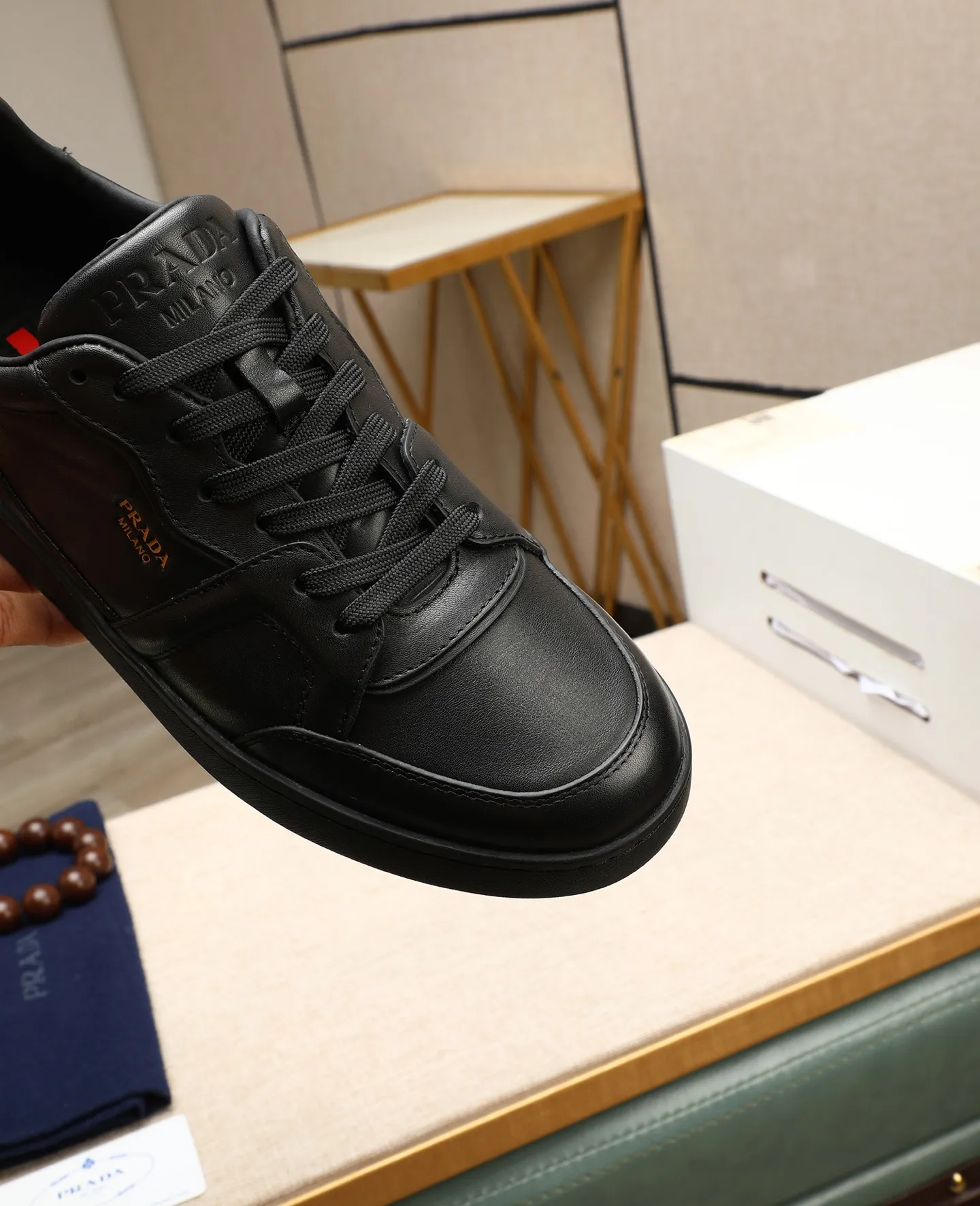 Men's shoes 💰580 🌹🌹[PRADA—Prada] 2025 latest model 🙈original replica! 👟👟👟Available here. The workmanship is top-notch. The upper is made from Italy. 🇮🇹Imported first-layer cowhide. ❗️Breathable genuine leather lining @Suitable for travel. The original version has an enlarged engraved sole, making it suitable for all kinds of travels, showing low-key luxury. Let quality speak for itself. Color: Size: 38-45